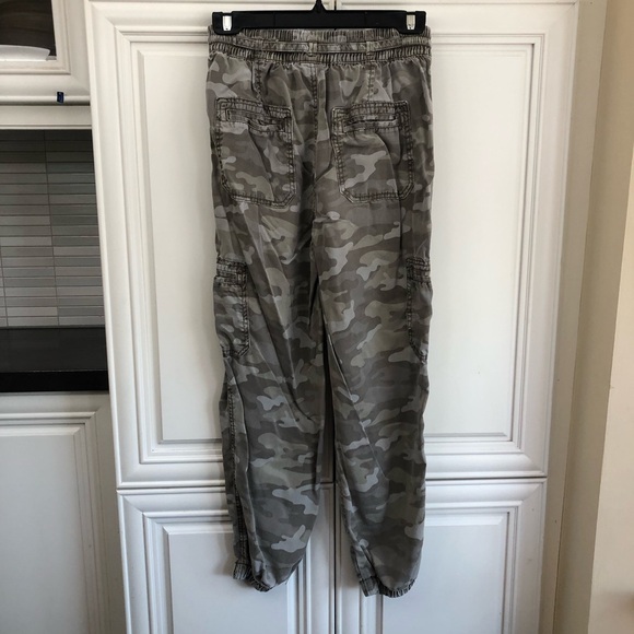 American Eagle Lyocell women’s joggers - Picture 9 of 13